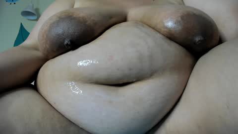 Snapshot of alondra_zaens chatting on February 2, 12:09 am Alondra online show from February 2, 12:09 am
