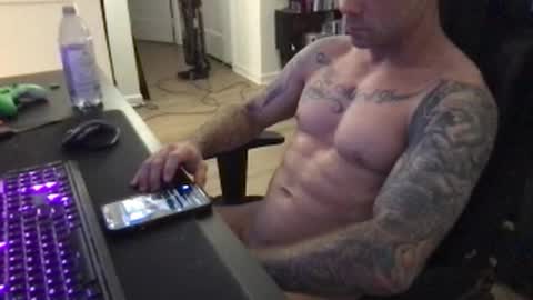 alossforaustin online show from February 7, 7:50 am