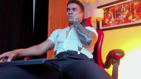 alpha_dominus_ online show from March 3, 7:26 am