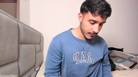 Jay and  Velvet online show from April 5, 7:16 am