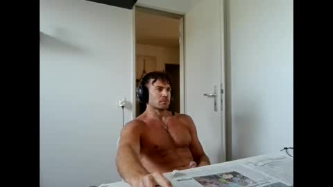 alphah_hunk online show from April 27, 3:20 pm