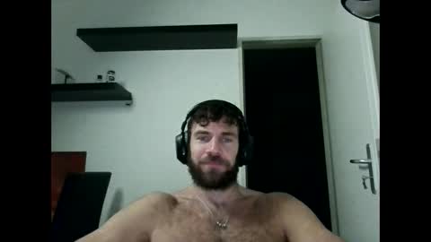 alphah_hunk online show from November 1, 9:47 pm