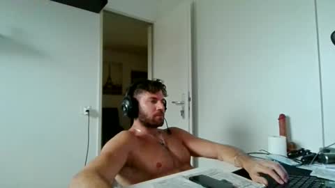 alphah_hunk online show from March 21, 5:06 pm