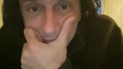 AlphAndre online show from February 23, 4:02 pm