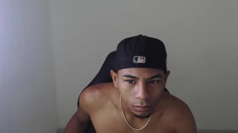 alphas_latins online show from April 21, 5:20 pm