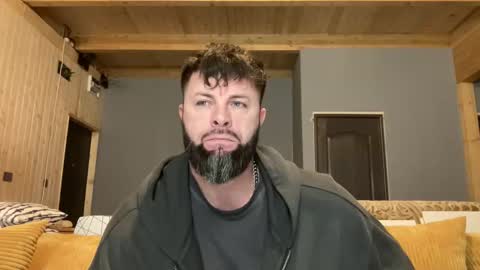 Jhonny online show from December 5, 4:12 am