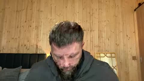 Jhonny online show from March 31, 3:18 am