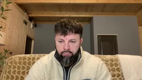 Jhonny online show from November 17, 3:42 am