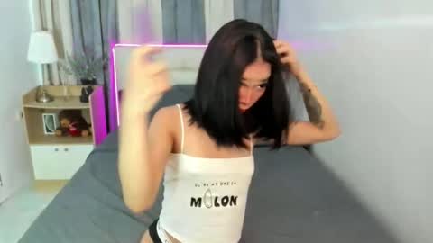 Andrea online show from December 21, 5:08 pm