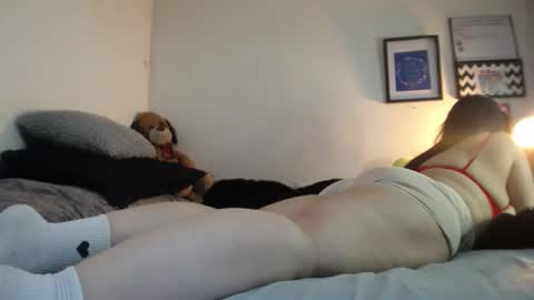 Alyn Maria online show from September 17, 3:21 am