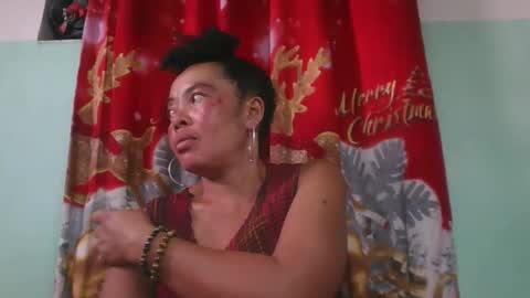 alypierette online show from November 29, 11:51 am