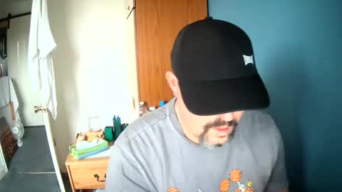 alyr7 online show from December 22, 1:29 pm