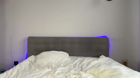 Al online show from March 1, 6:28 am