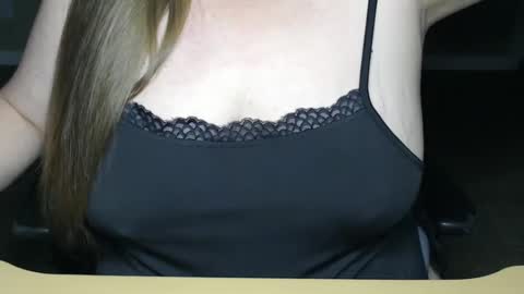 Alyss Skye online show from October 7, 1:12 am
