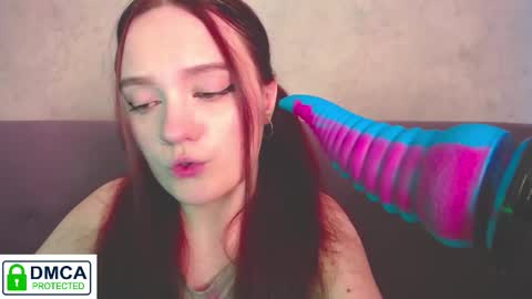 Alyssa online show from January 14, 9:17 am