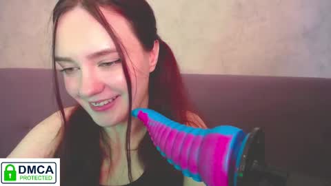 Snapshot of alyssa__scarlet chatting on February 27, 12:12 pm Alyssa online show from February 27, 12:12 pm