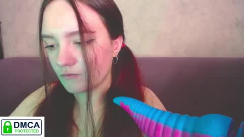 Snapshot of alyssa__scarlet chatting on October 8, 10:43 am Alyssa online show from October 8, 10:43 am