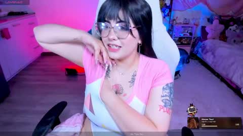  . Monday to Saturday at 10pm and 6am Colombia time online show from April 29, 12:59 am