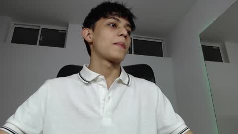 alyxen online show from March 27, 7:59 pm