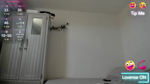 Snapshot of amaia_baez chatting on September 18, 6:56 pm AMAIA online show from September 18, 6:56 pm