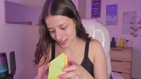 Snapshot of amaia_daniells chatting on October 17, 4:16 am B I A N C A online show from October 17, 4:16 am