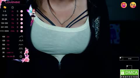Snapshot of amali_ivanna_smit chatting on October 20, 11:48 am Ivanna online show from October 20, 11:48 am