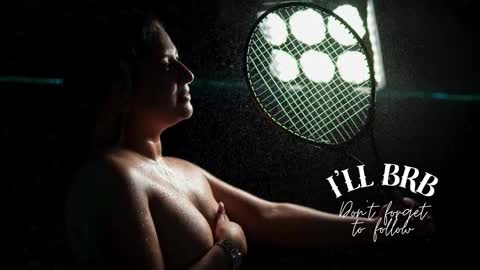 Amalia Im Back See you soon this January 7 at 10 pm Colombia time online show from December 15, 1:23 am