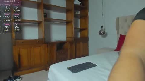 amanda29_ online show from January 13, 6:59 pm