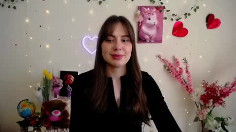 amanda_bright_ online show from March 8, 10:30 am