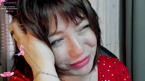 Snapshot of amanda_di chatting on October 20, 4:17 am amanda_di online show from October 20, 4:17 am