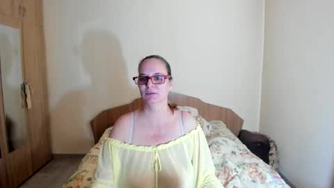Snapshot of amanda_squirt chatting on February 28, 9:15 am amanda_squirt online show from February 28, 9:15 am