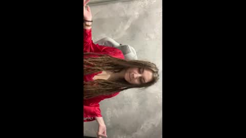 Amanda online show from February 24, 8:39 am