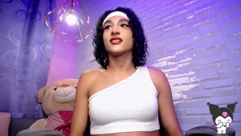 A M A N D A online show from February 17, 9:10 pm