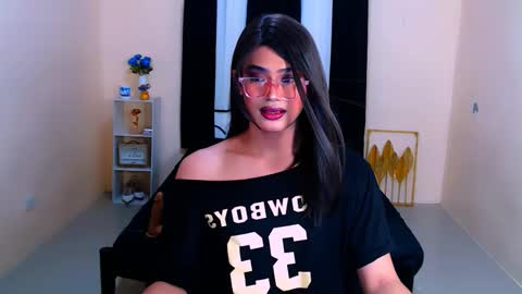 Snapshot of amandathefoxts chatting on October 25, 5:35 pm Cassandra online show from October 25, 5:35 pm