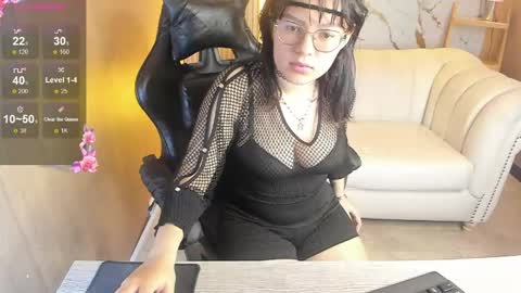 amara online show from April 19, 3:07 am