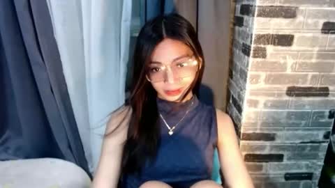 BELLA online show from February 7, 7:50 pm