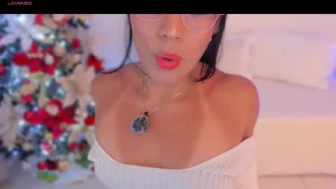 Amara online show from December 4, 5:18 am