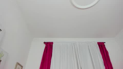 amaraluxe online show from November 20, 7:44 pm