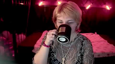 Sofia online show from February 24, 8:45 pm