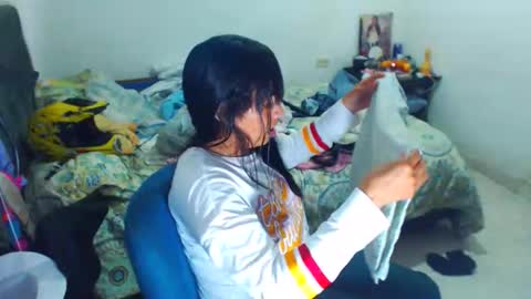 Snapshot of amararoberts08 chatting on October 22, 2:26 am Amara Julia online show from October 22, 2:26 am