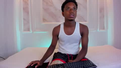 Amare online show from September 17, 8:23 pm