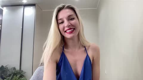 Kelly online show from December 12, 10:13 am