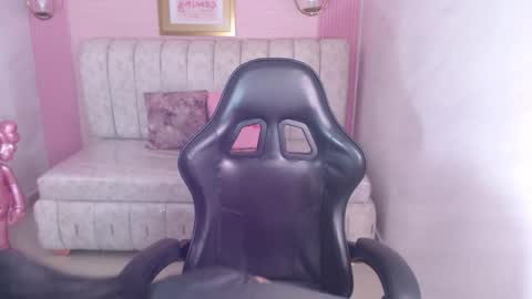 Ambar online show from February 5, 3:10 am