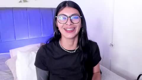 ambar_gh1 online show from July 28, 9:58 pm