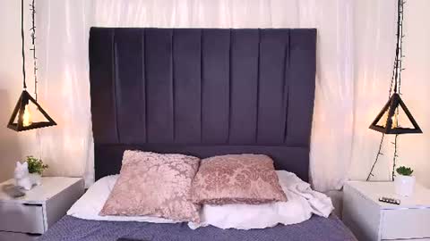 ambar_gh1 online show from June 11, 10:19 pm