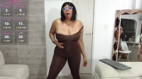  Amber Sofhia  online show from March 24, 9:43 pm