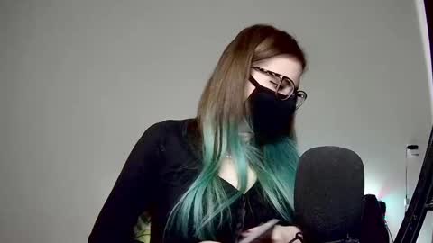 Snapshot of amber_candyfloss chatting on March 5, 5:07 am Amber non-nude model online show from March 5, 5:07 am