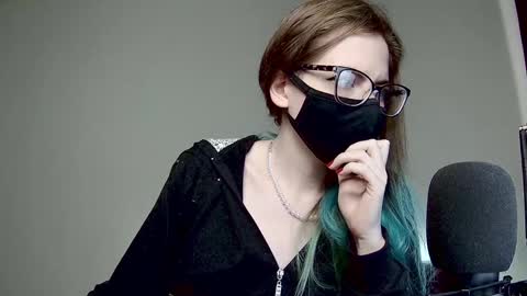 Snapshot of amber_candyfloss chatting on February 24, 5:22 am Amber non-nude model online show from February 24, 5:22 am