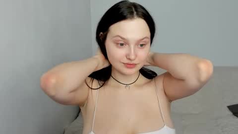 call me Amber online show from February 12, 8:29 am