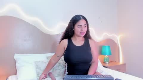 A M B E R  online show from June 16, 7:40 pm